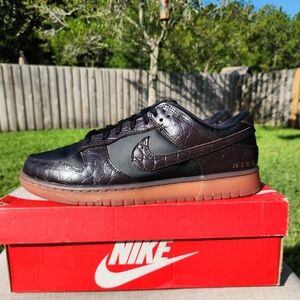Size 12 - Nike Dunk SE Low Chocolate